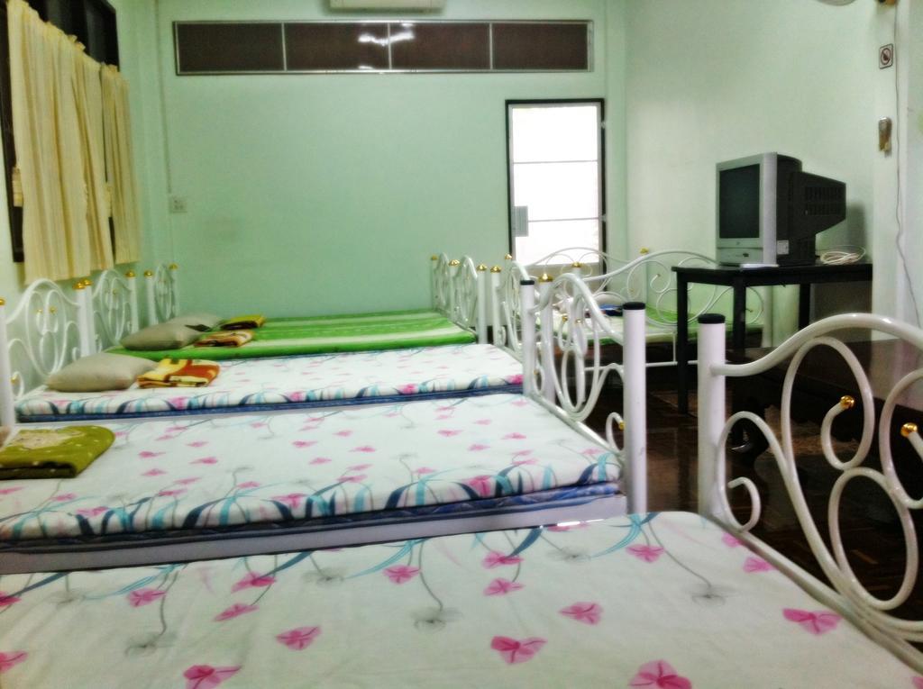 Nr Homestay Amphawa Chambre photo