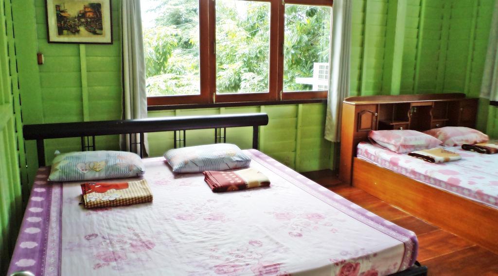 Nr Homestay Amphawa Chambre photo