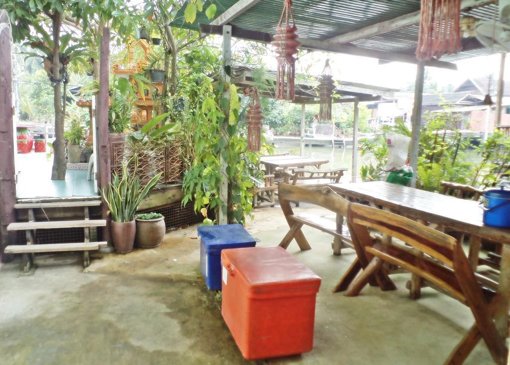 Nr Homestay Amphawa Chambre photo