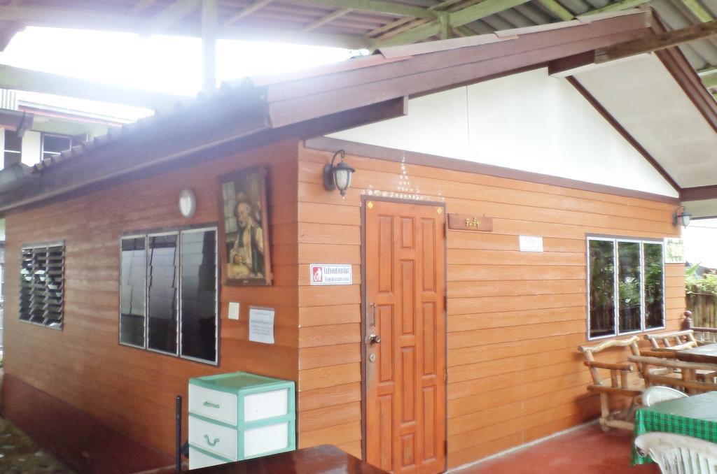 Nr Homestay Amphawa Chambre photo