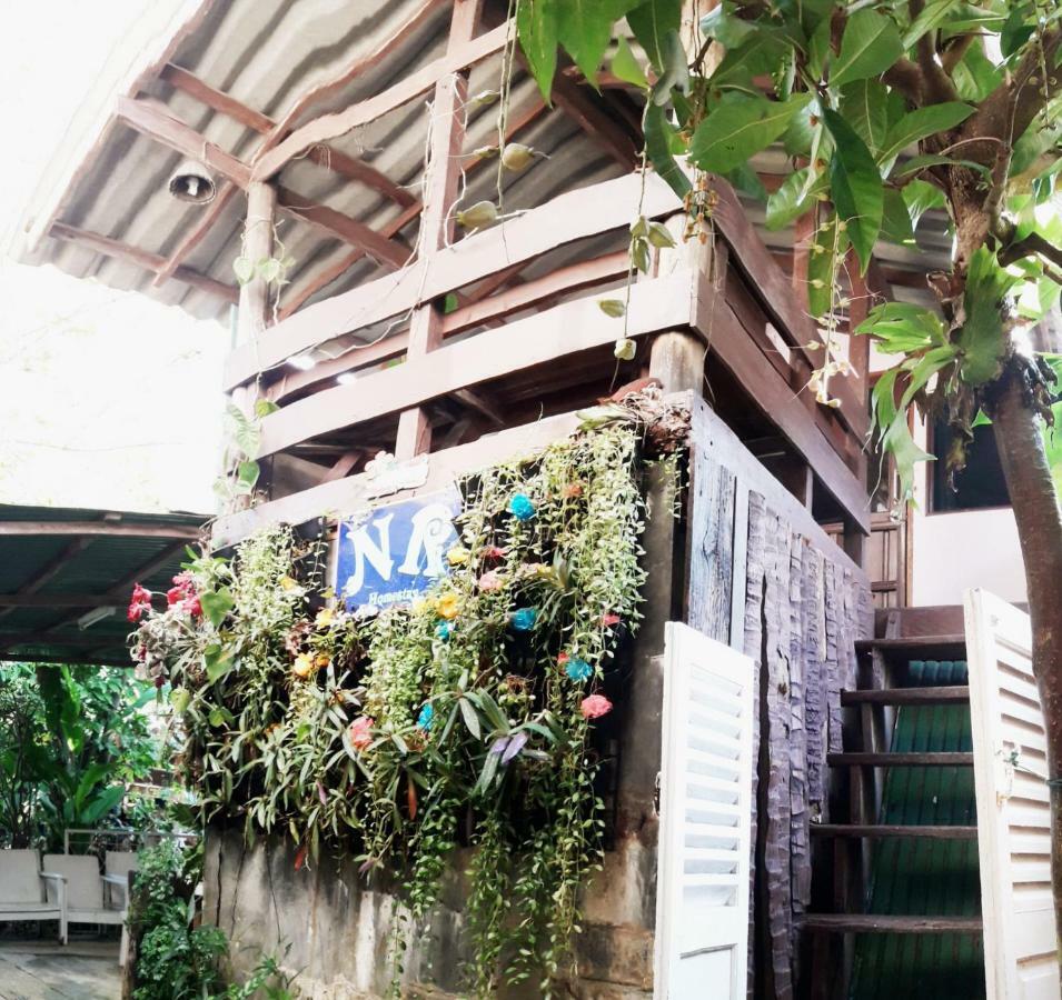 Nr Homestay Amphawa Extérieur photo