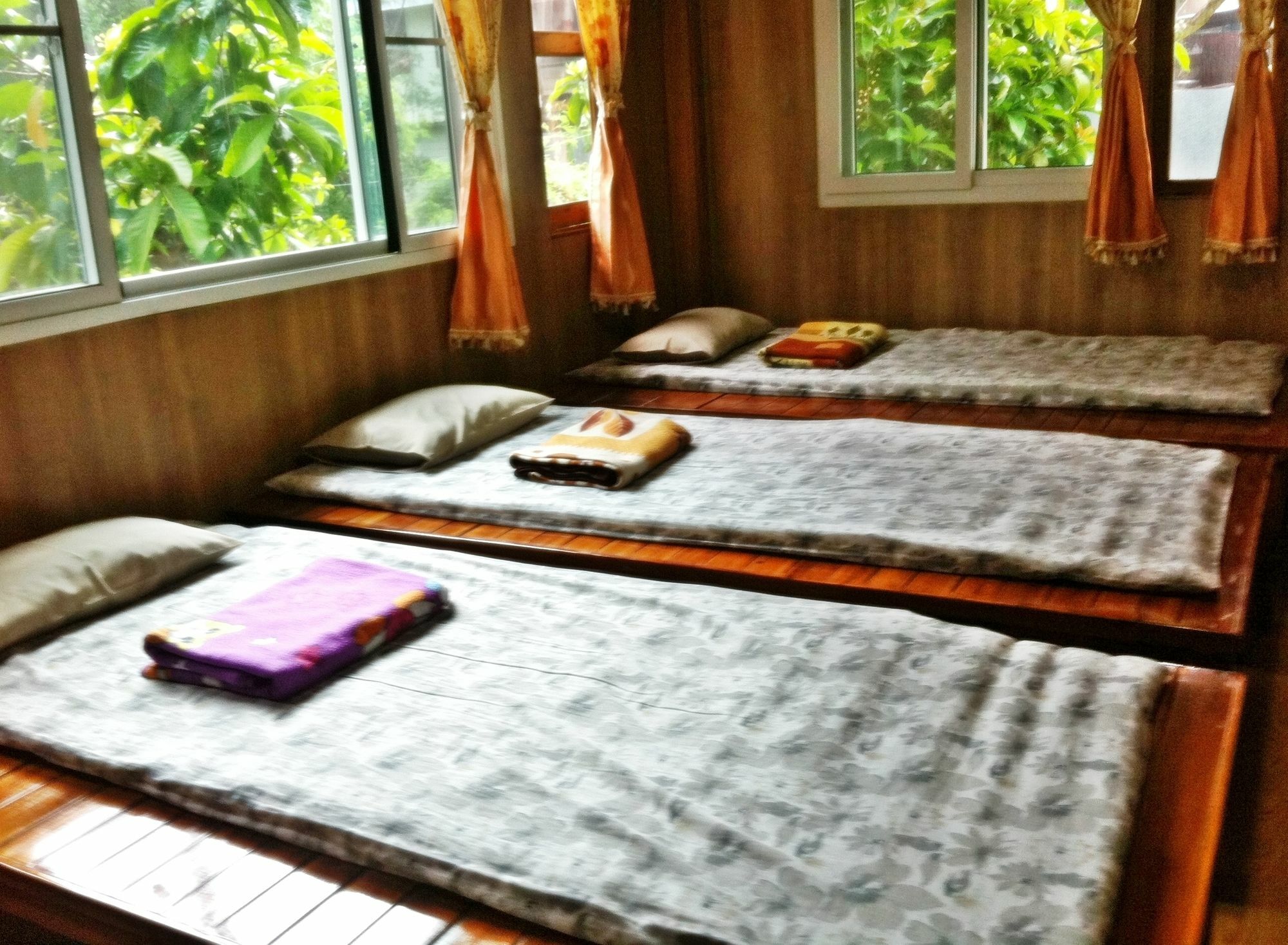 Nr Homestay Amphawa Extérieur photo