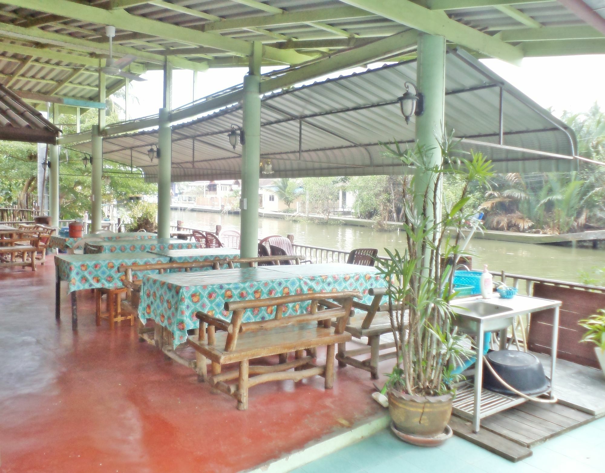 Nr Homestay Amphawa Extérieur photo